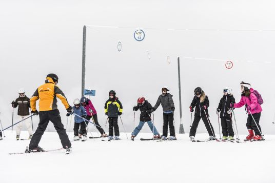 Skischule-Kinder_Scheffau_Foto-Peter-von-Felbert-(8)